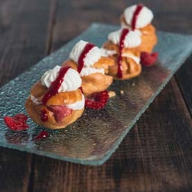 Raspberry & Vanilla Profiteroles | Le Gargantua Cooking Courses