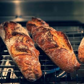 Monday morning on the cooking course | We make traditional rustic Baguettes 