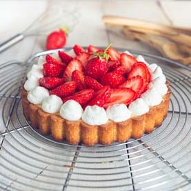 Strawberry Tart with Crème chiboust